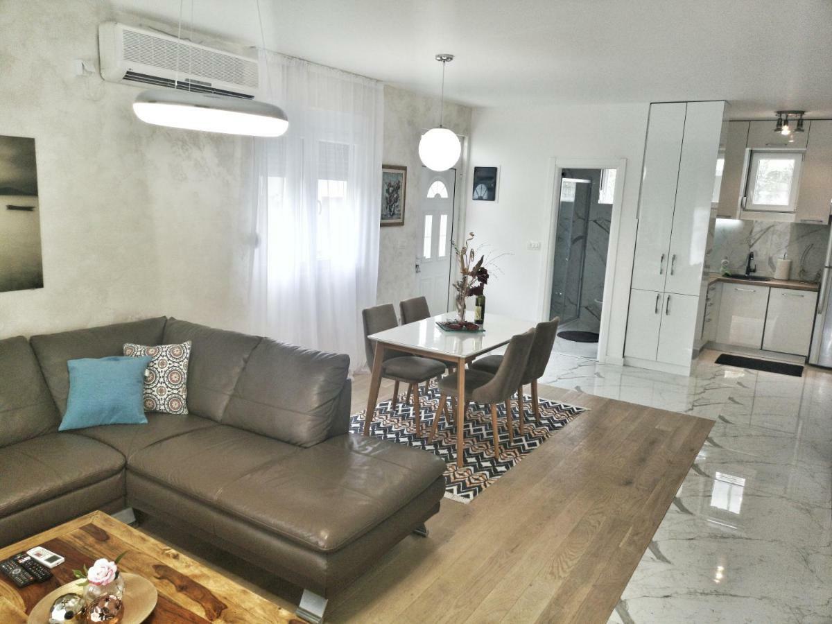 Apartments טיווט מראה חיצוני תמונה